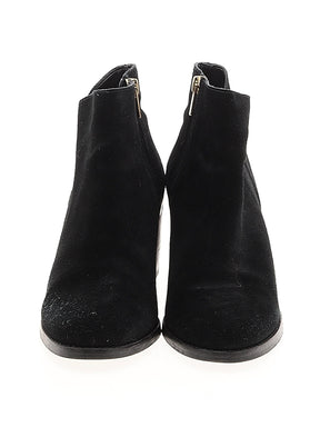 2 shoe size - 9 1/2