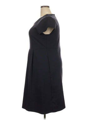 4 size - 18 W
