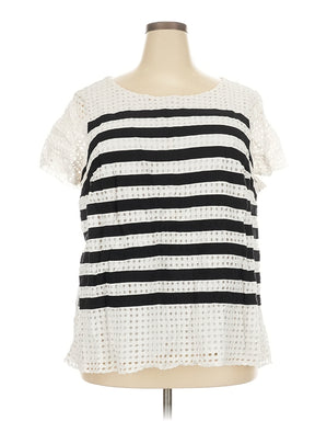 1 size - 3X W