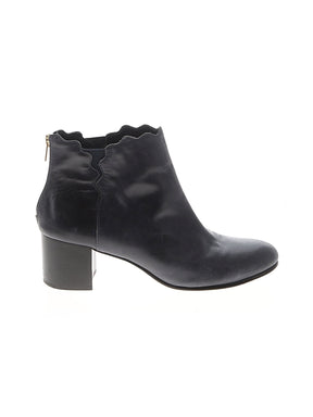 1 shoe size - 9 1/2