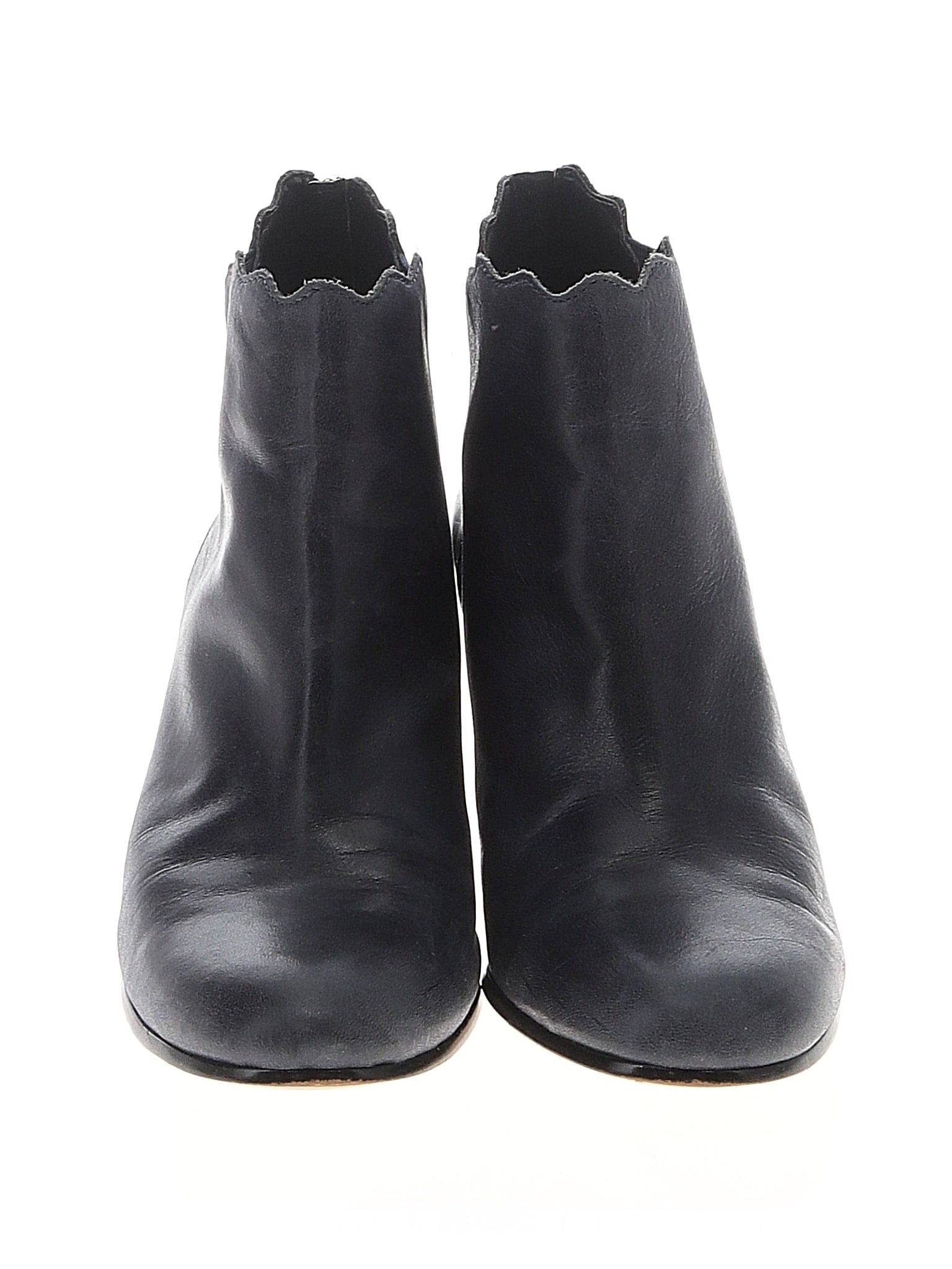 2 shoe size - 9 1/2