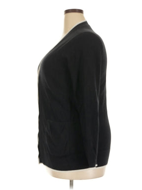 4 size - 18 W