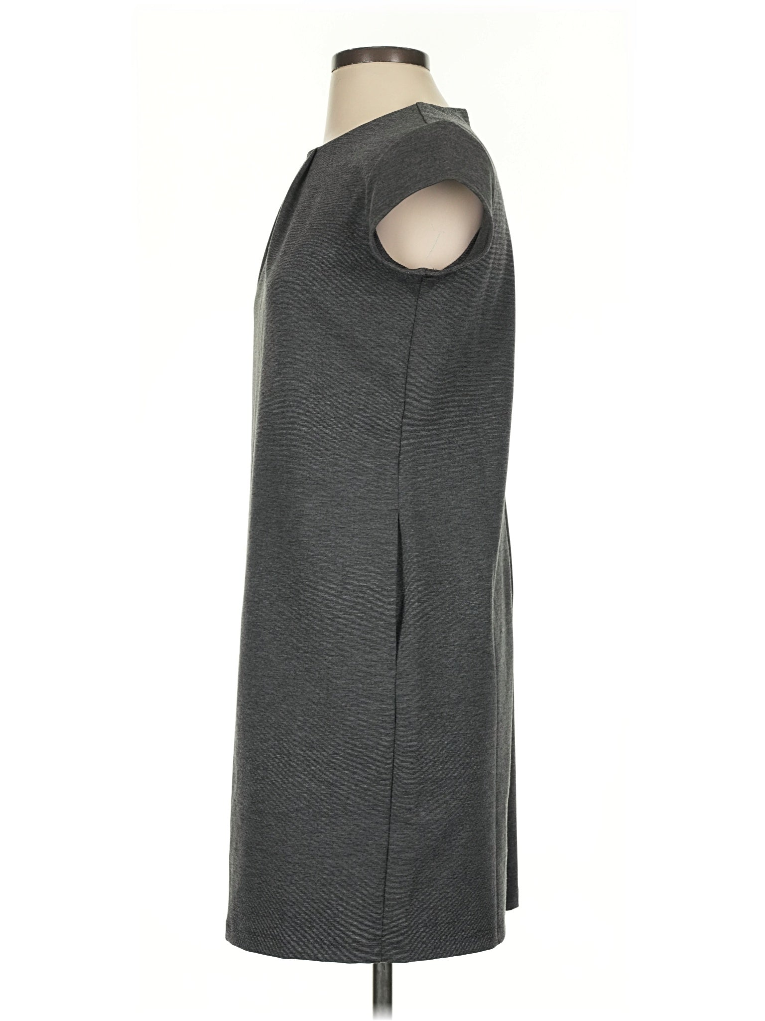 4 size - 2 P