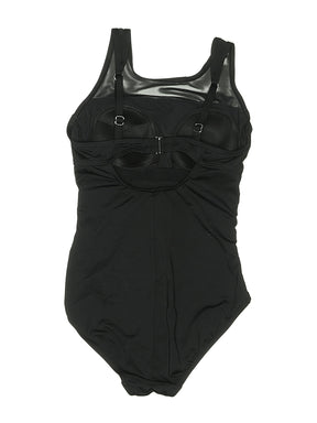2 size - 8 D