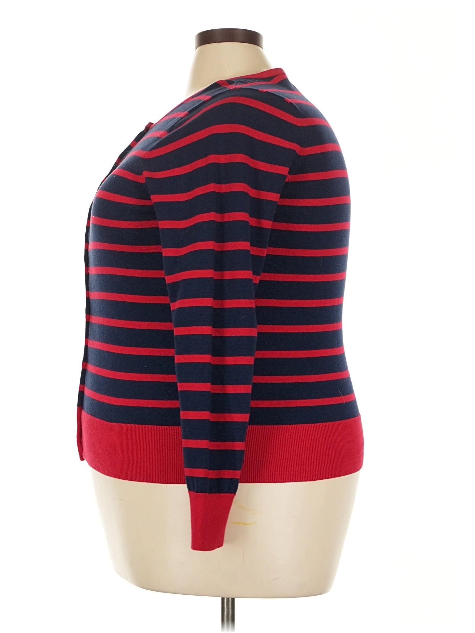 4 size - 18 W