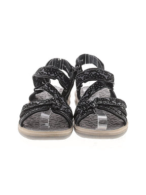 2 shoe size - 4