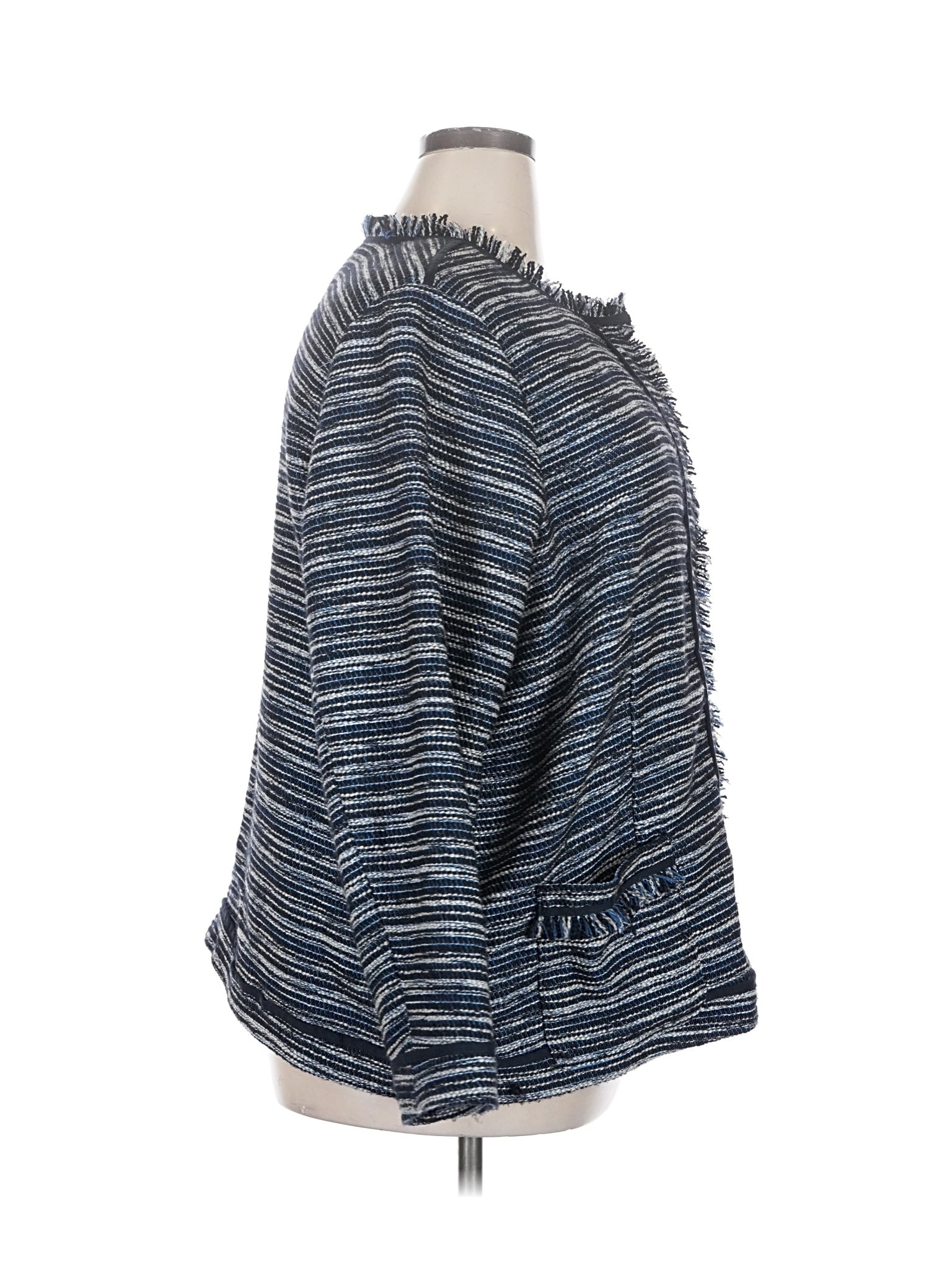 3 size - 22 W