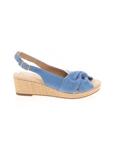 1 shoe size - 7 1/2