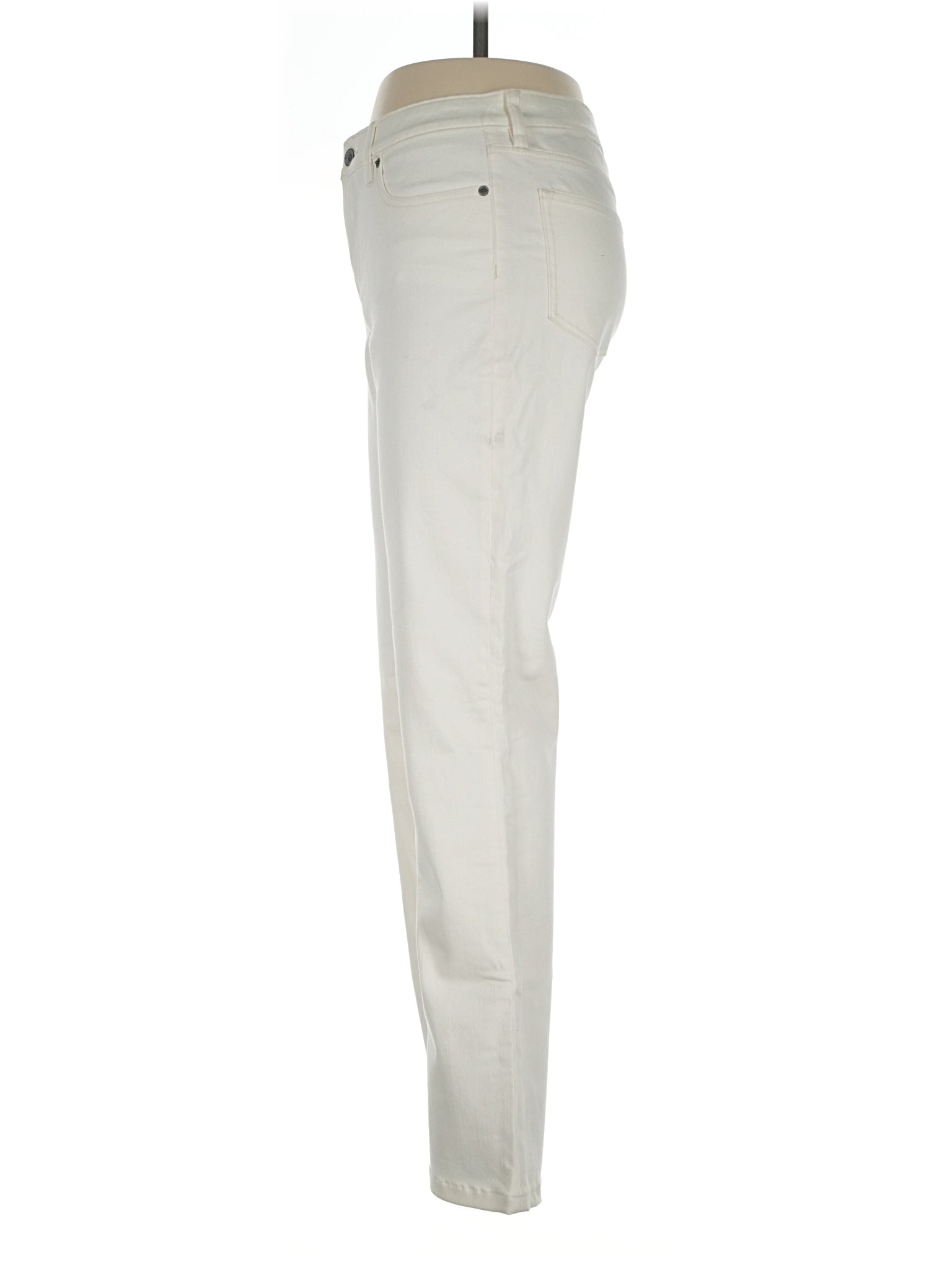 4 size - 30w (Estimated)