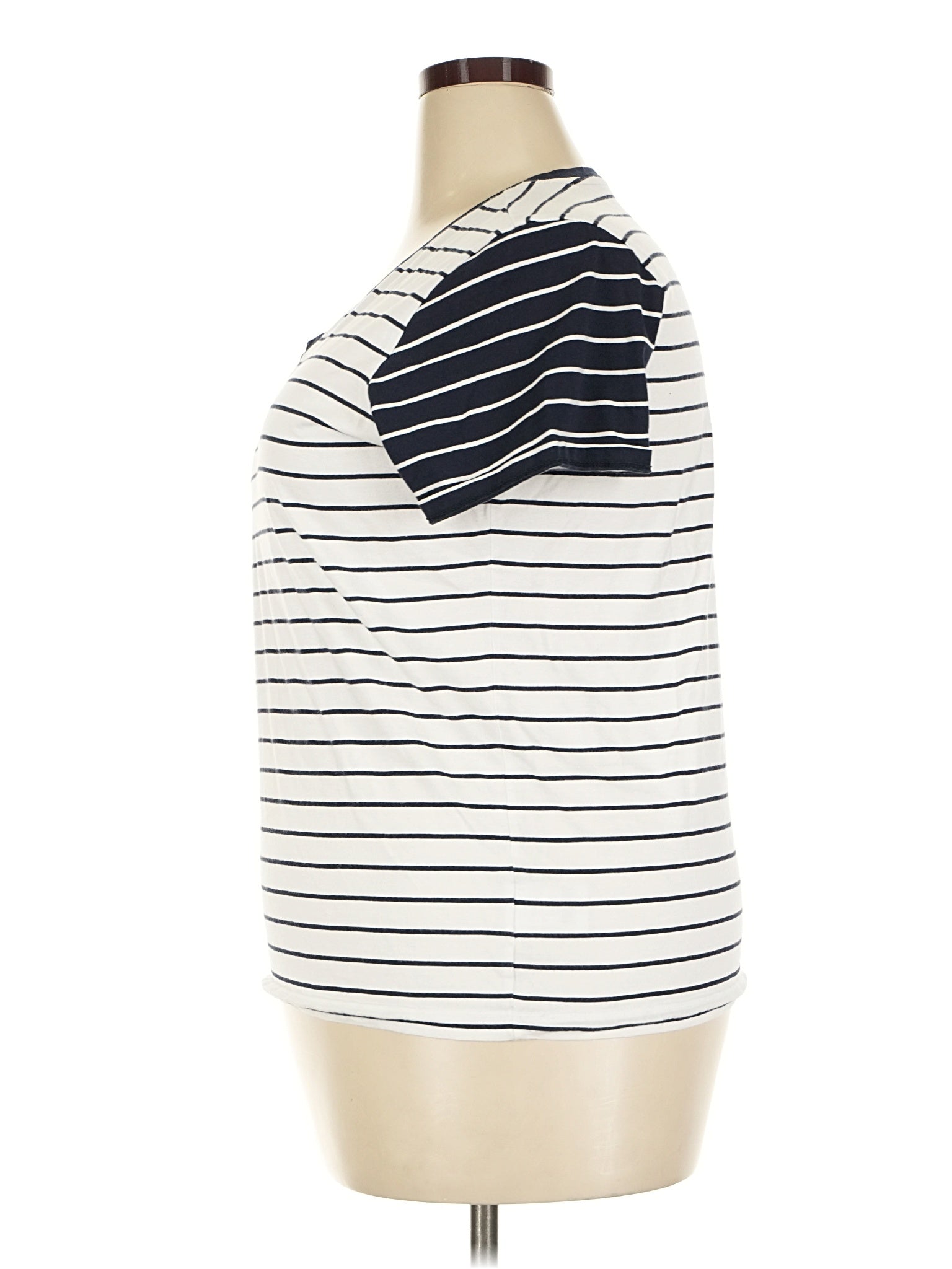 4 size - 18 W