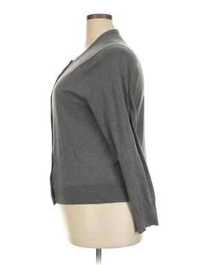 4 size - 18 W
