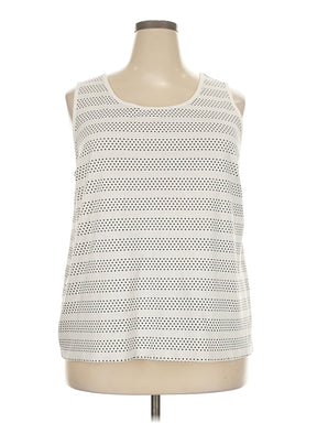 1 size - 3X W