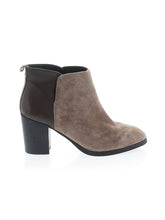 1 shoe size - 8 1/2
